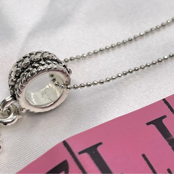 Best Brand Vintage 24’ Silver Tone Pendant Necklace and Cuff Bracelet Signed - Picture 4 of 14